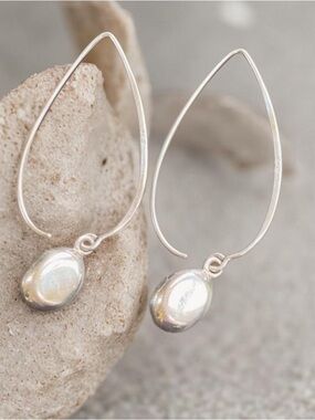 Silpada Vintage Teardrop slide through Hoop Earrings